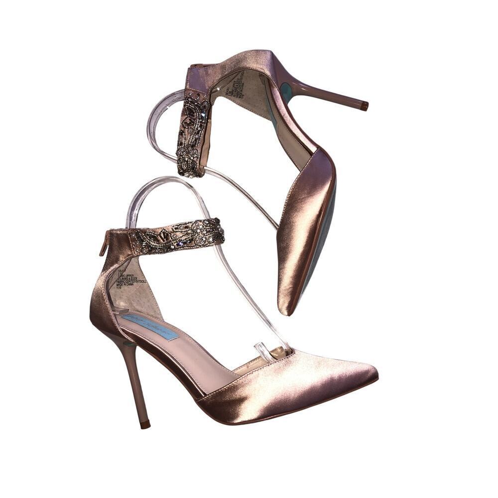 Betsey Johnson Satin Pump Size 8.5 Kali Nude Crystal Beads Fairy Evening Wedding